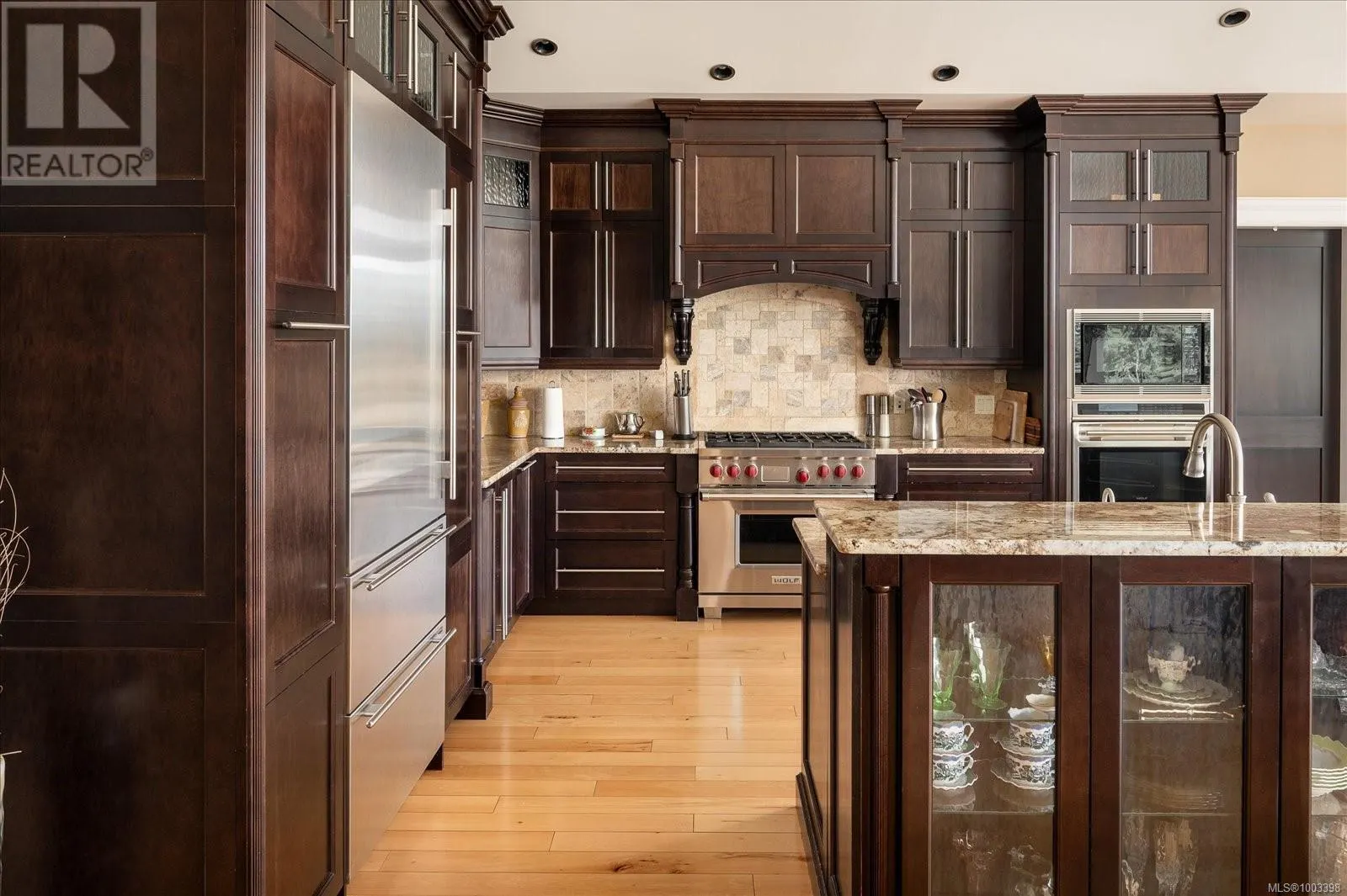 130 Canterbury Cres