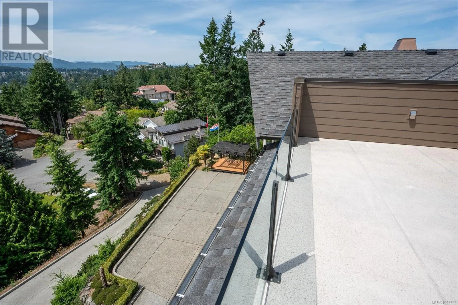 130 Canterbury Cres