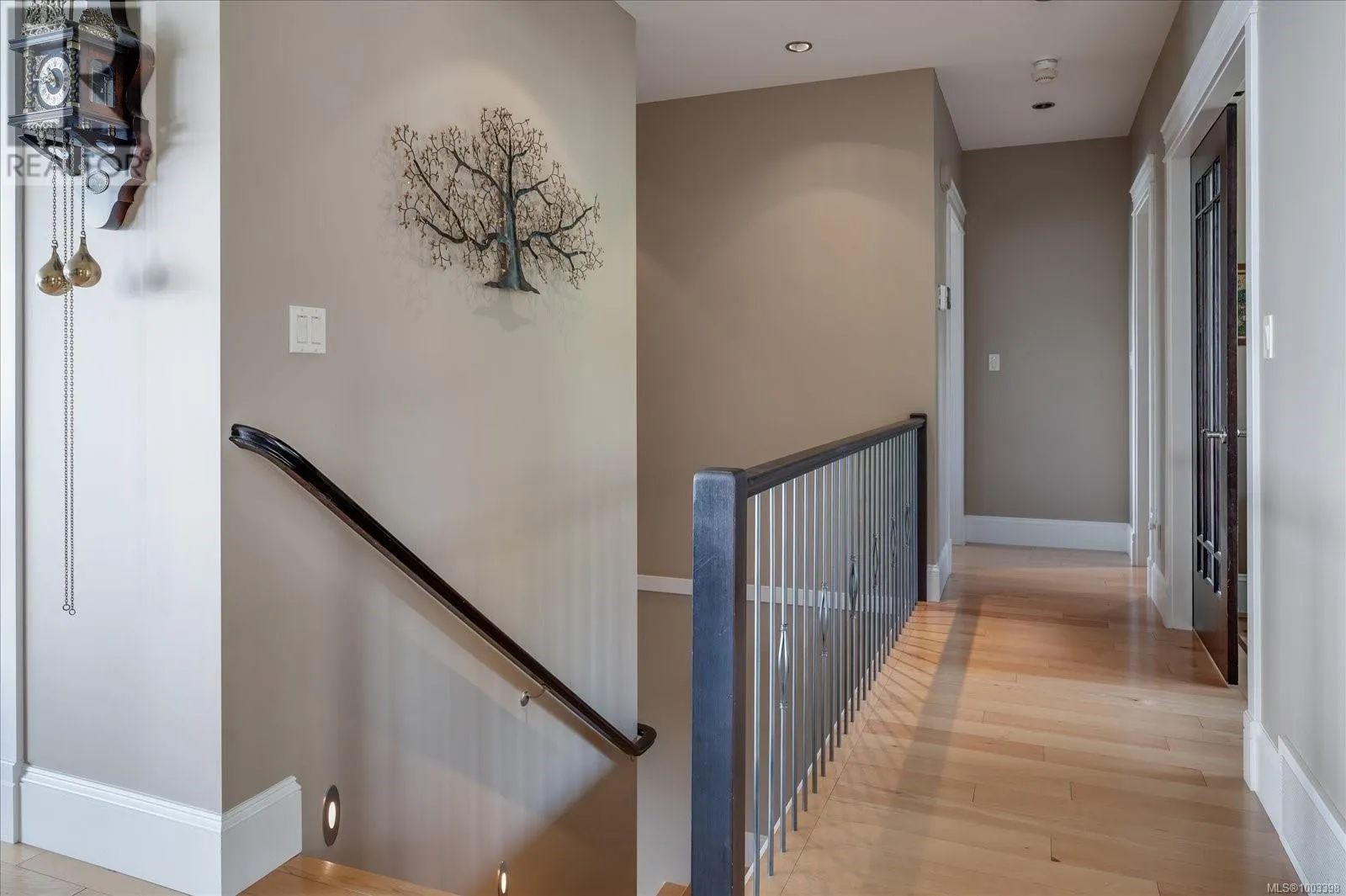 130 Canterbury Cres