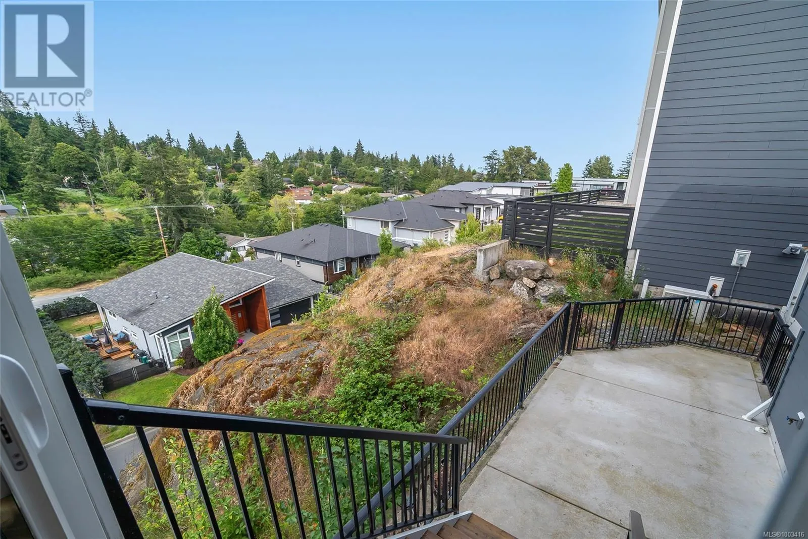 552 RIDGE POINTE Pl