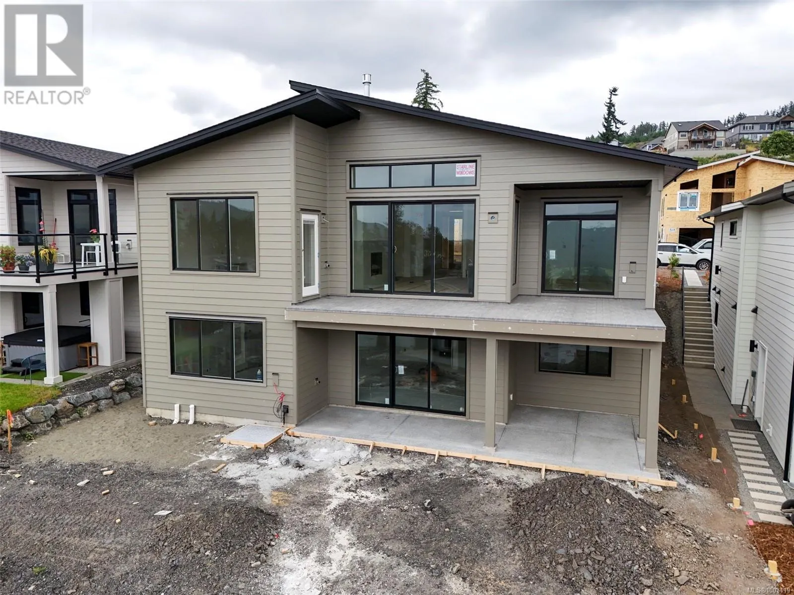 3167 Woodrush Dr