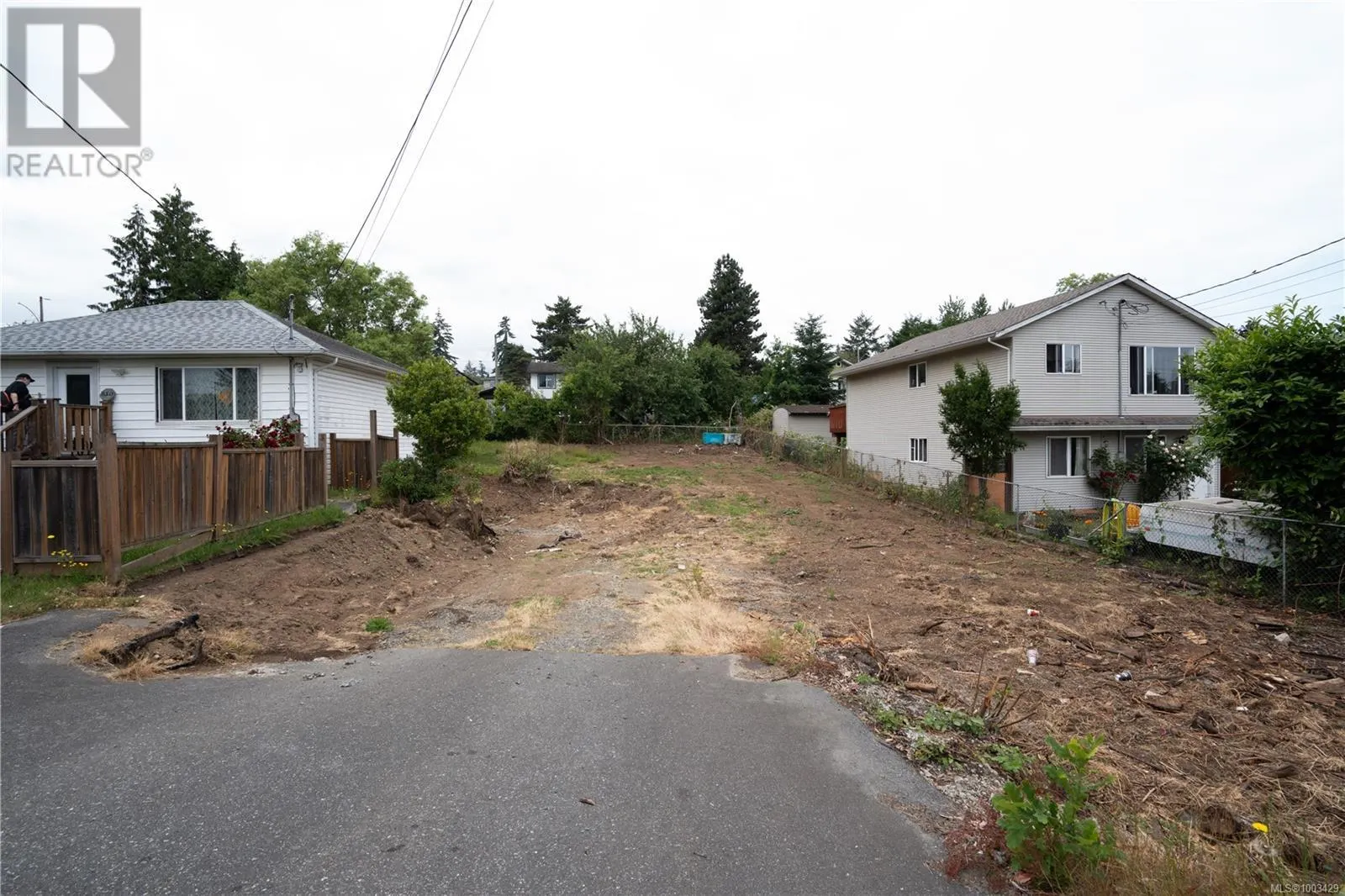 840 Victoria Rd