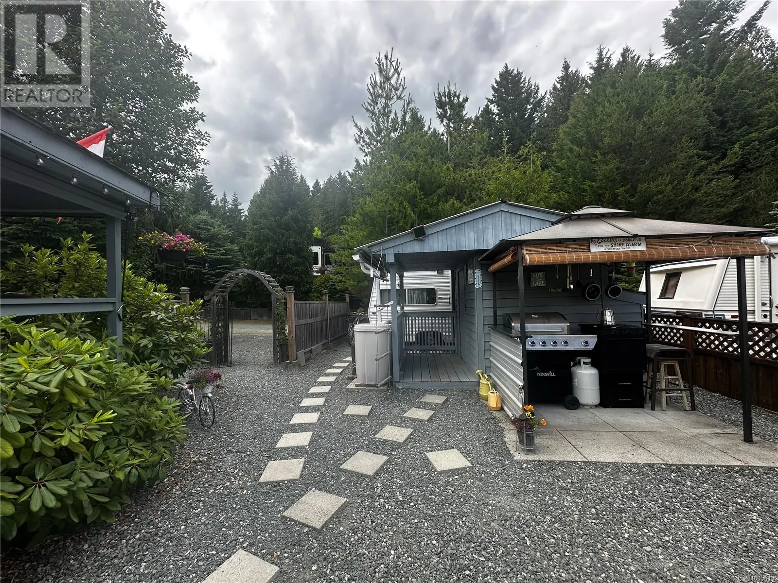 F12 2650 Turnbull Rd
