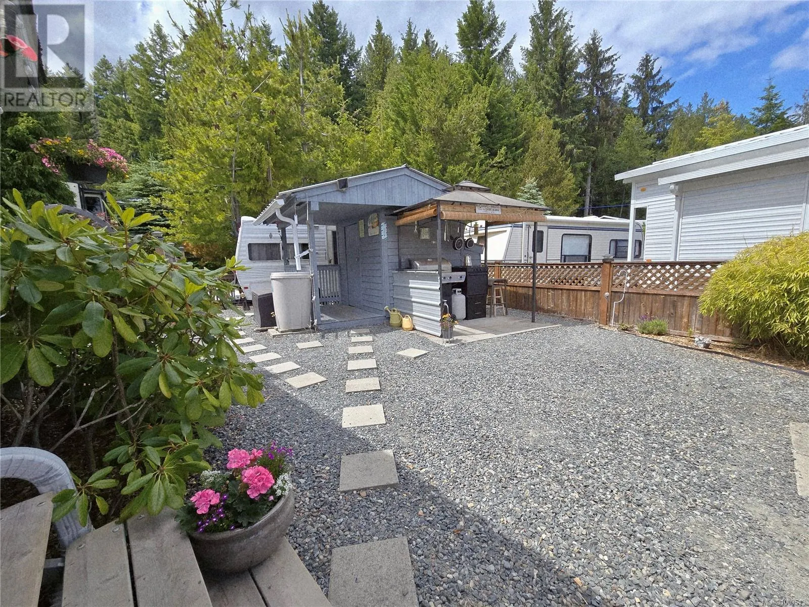 F12 2650 Turnbull Rd