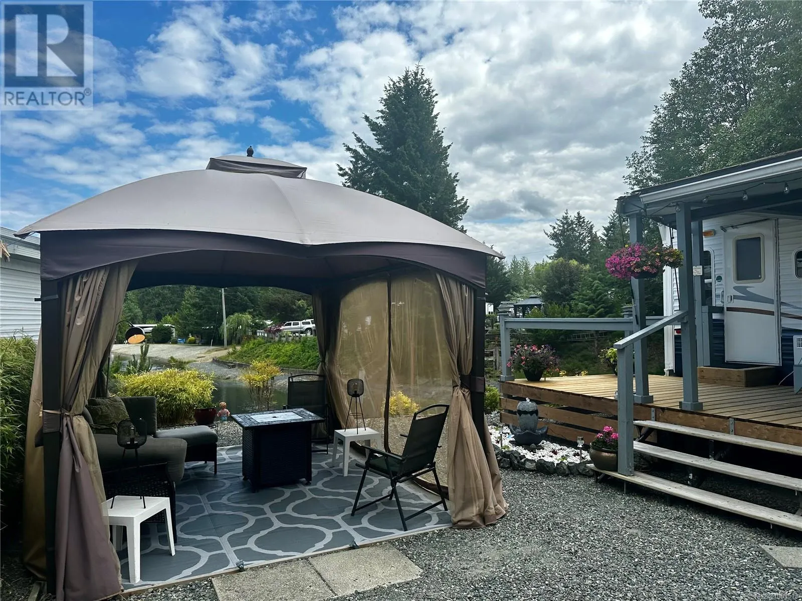 F12 2650 Turnbull Rd