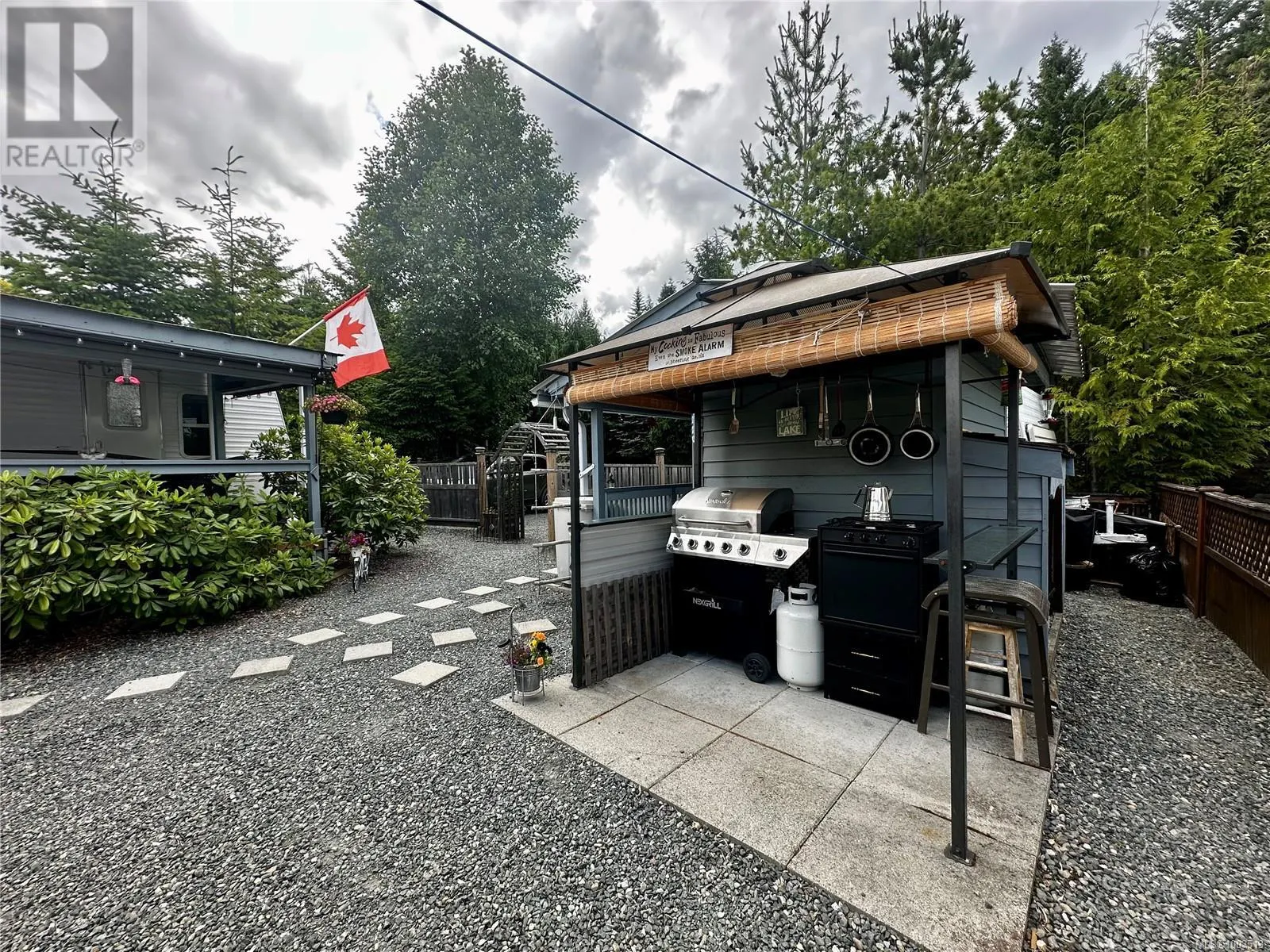 F12 2650 Turnbull Rd