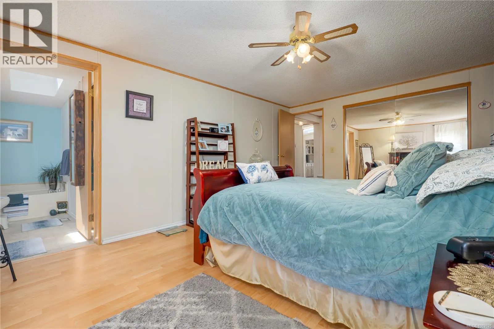 12 6245 Metral Dr
