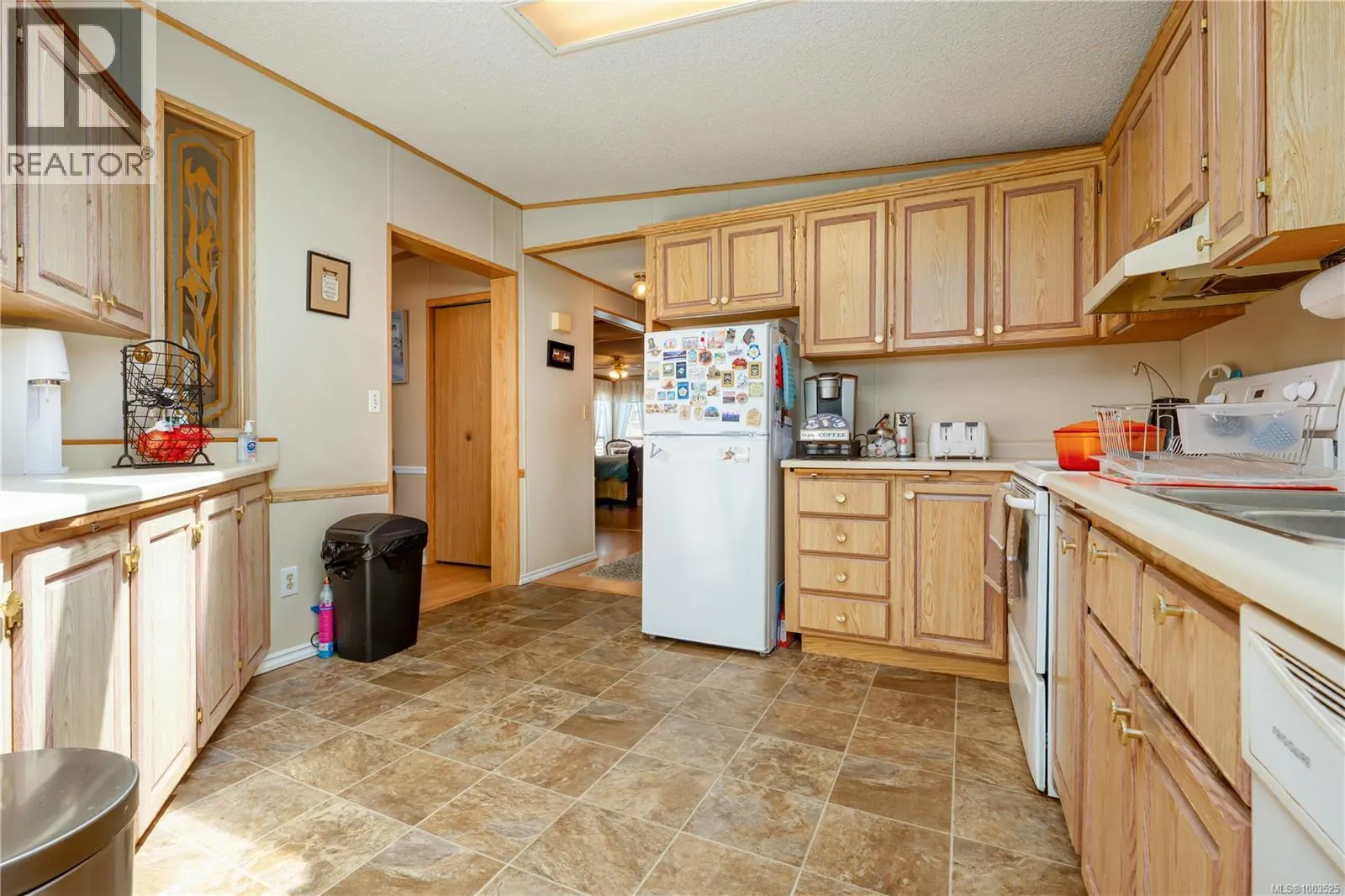 12 6245 Metral Dr