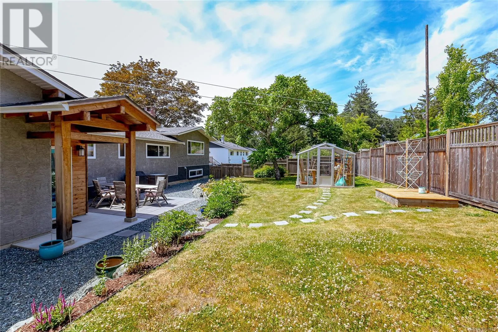 2363 Seine Rd