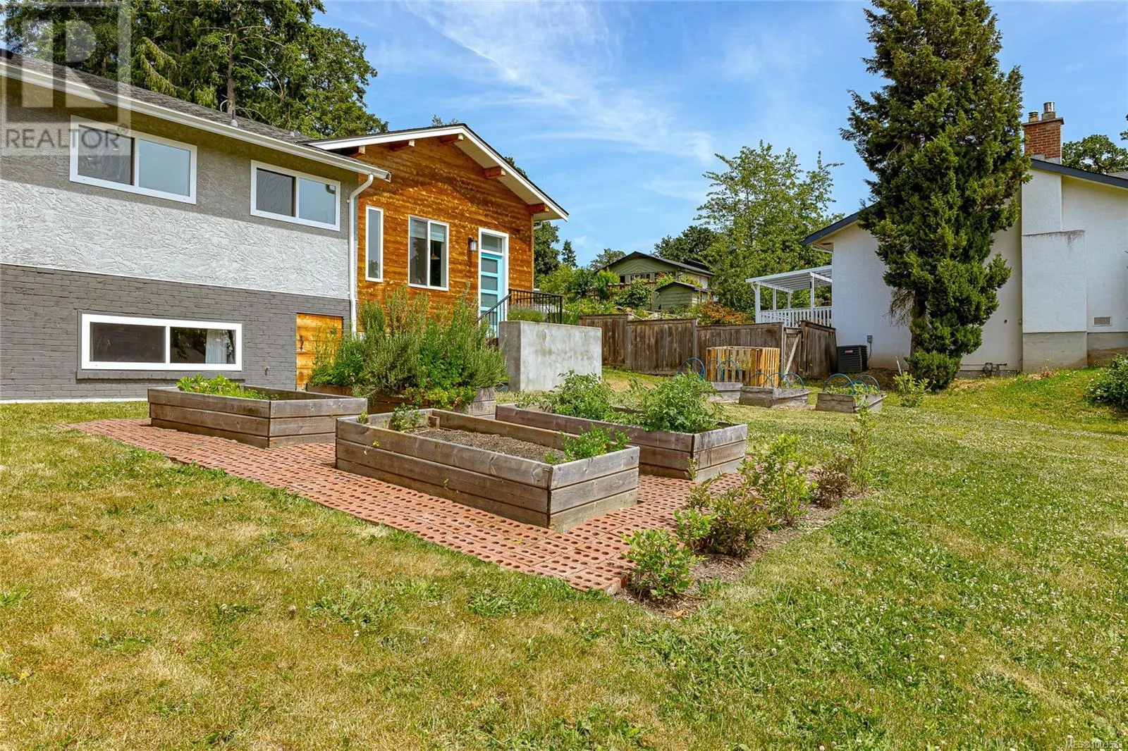 2363 Seine Rd