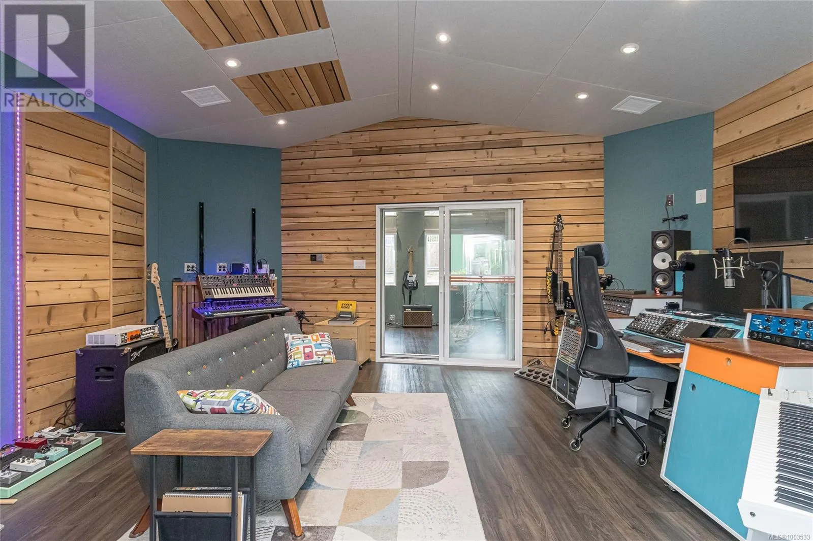 2363 Seine Rd