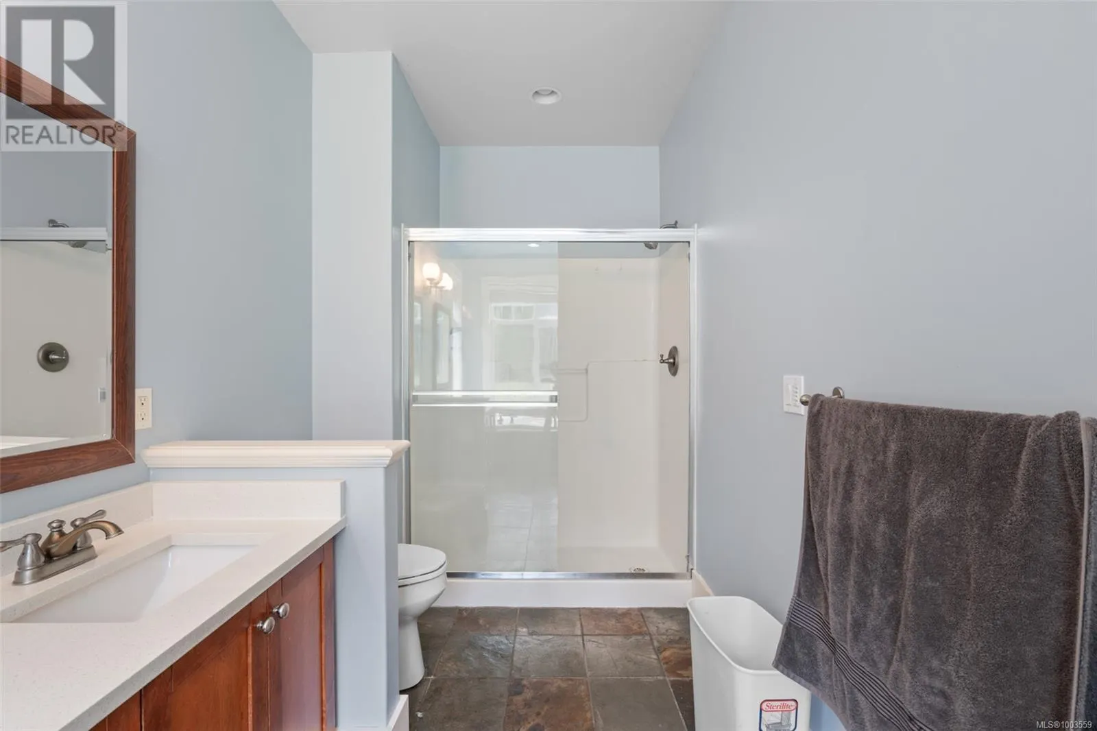 838 Rivers Edge Dr