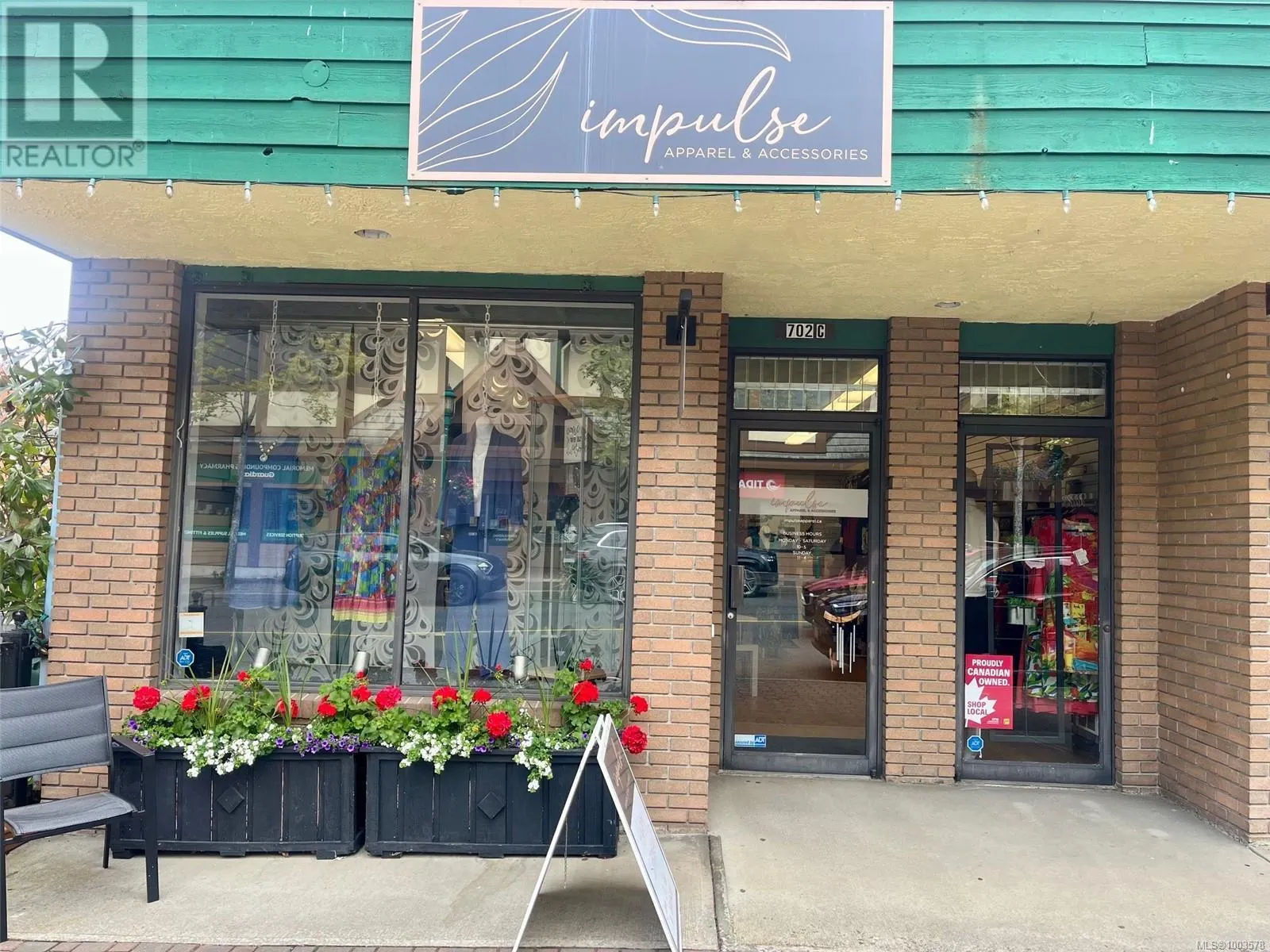 C 702 Memorial Ave