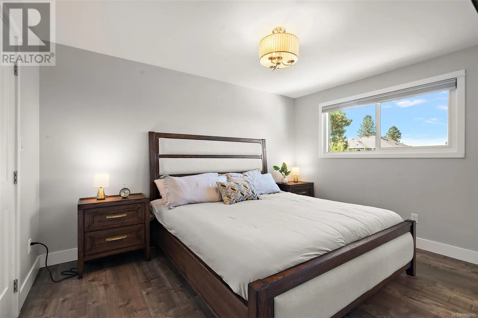 2128 Skylark Lane