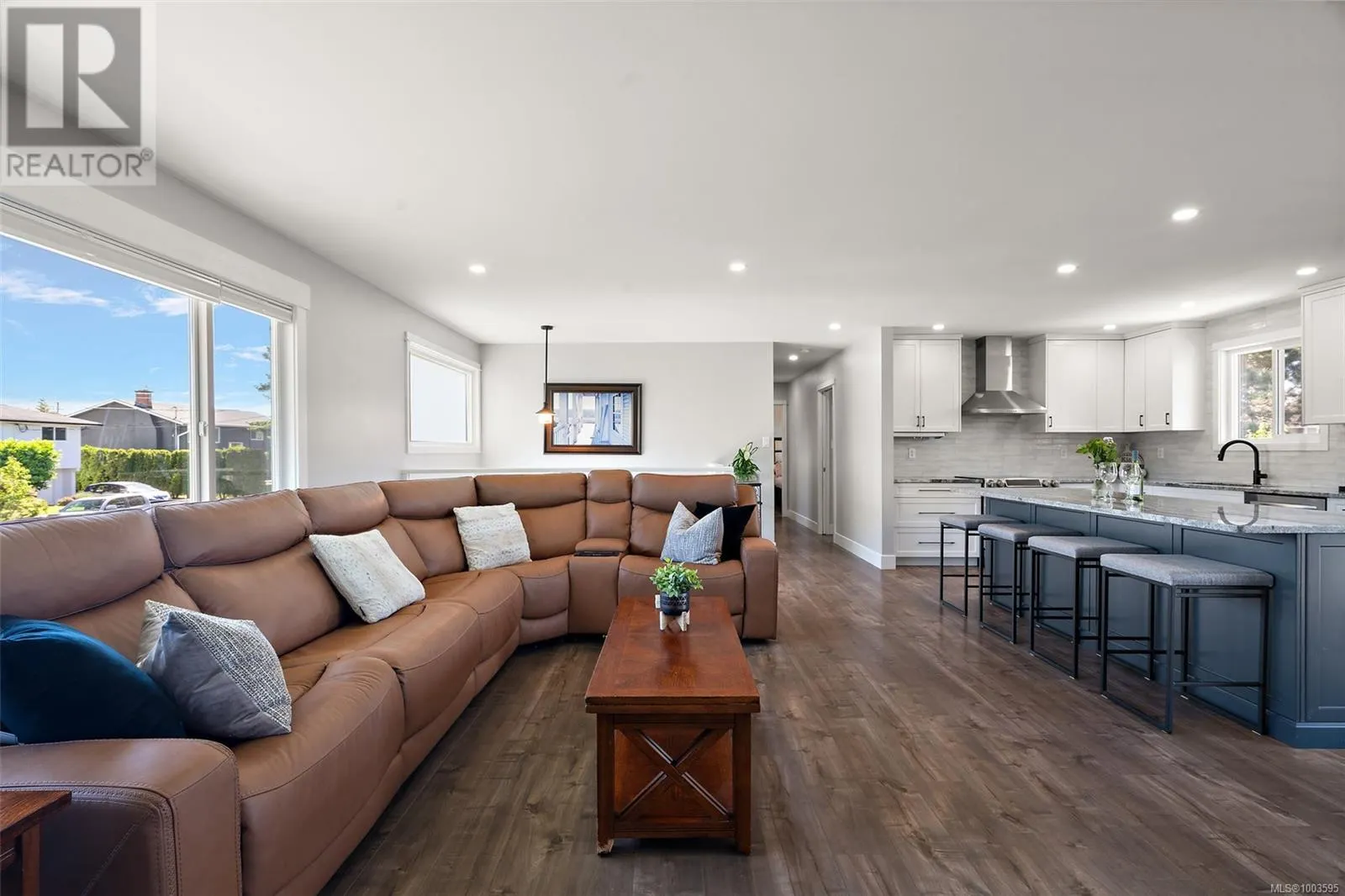 2128 Skylark Lane