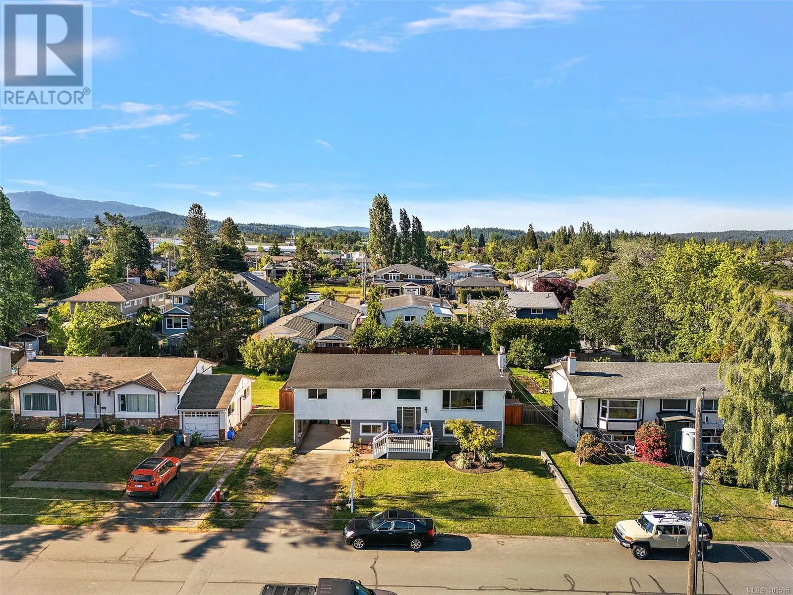 2128 Skylark Lane