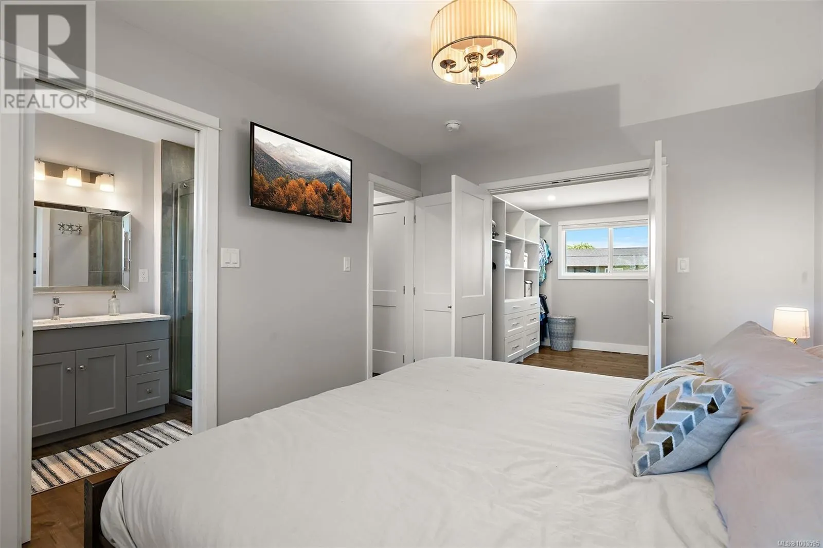 2128 Skylark Lane