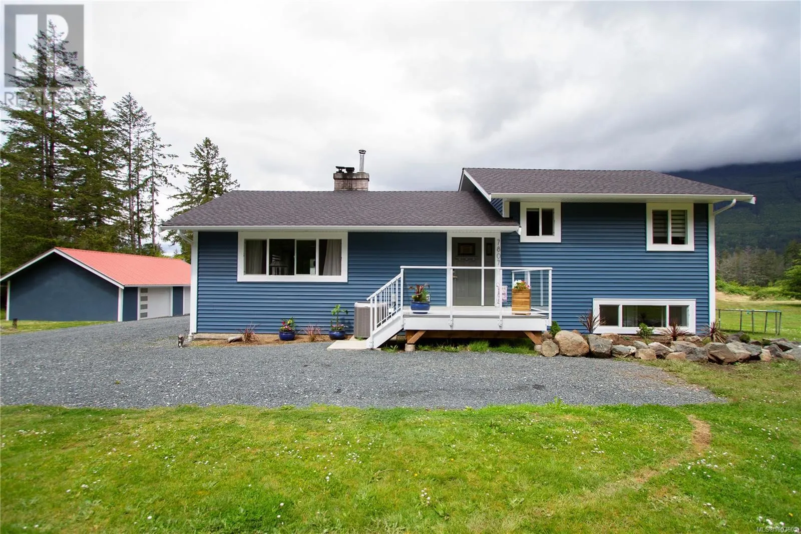 7801-7807 Beaver Creek Rd