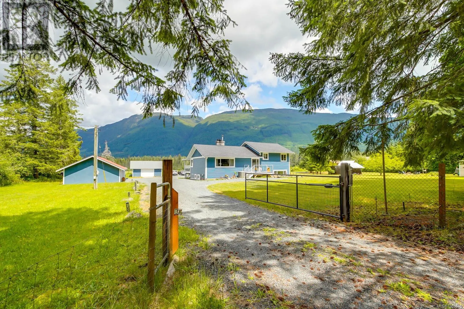 7801-7807 Beaver Creek Rd