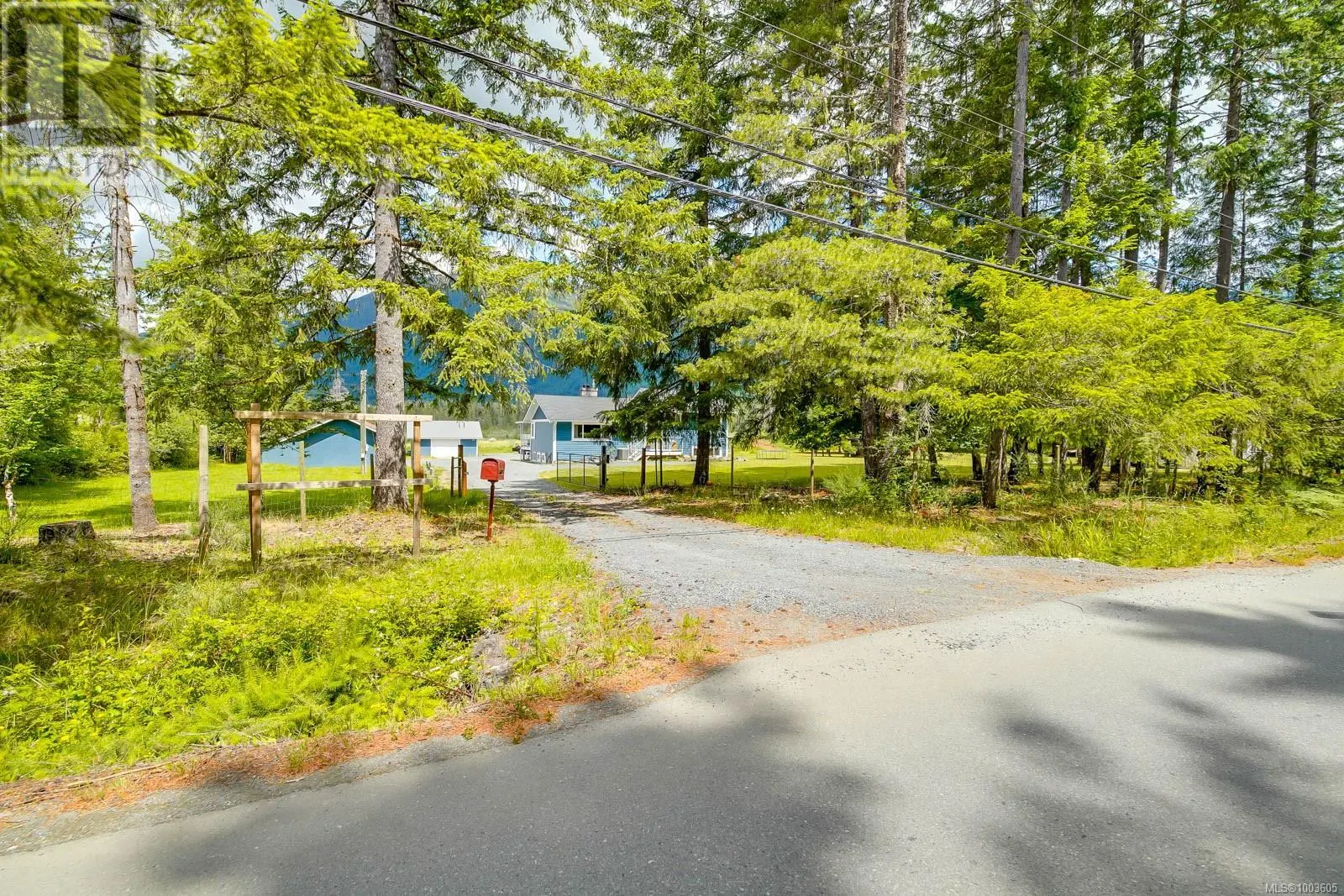 7801-7807 Beaver Creek Rd