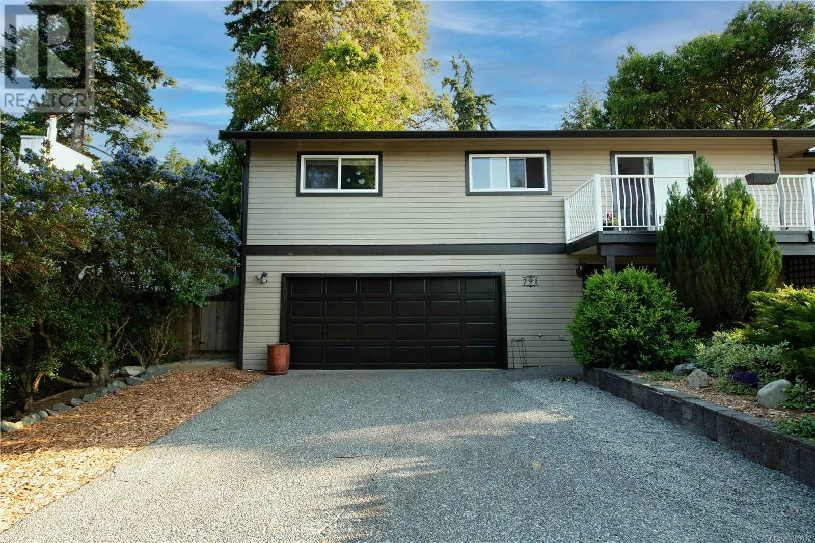791 Cecil Blogg Dr