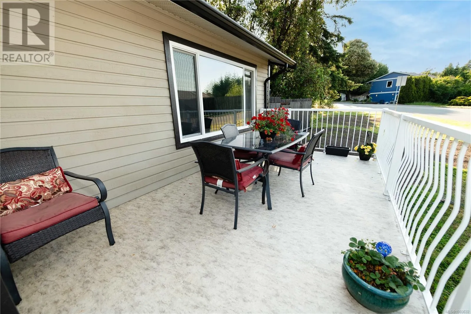 791 Cecil Blogg Dr