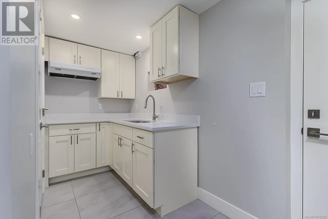3500 Hammond Bay Rd