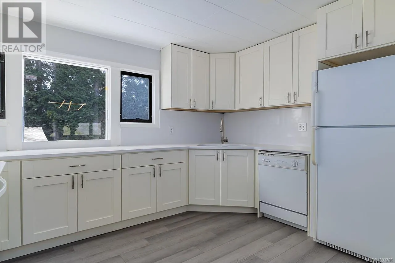 3500 Hammond Bay Rd