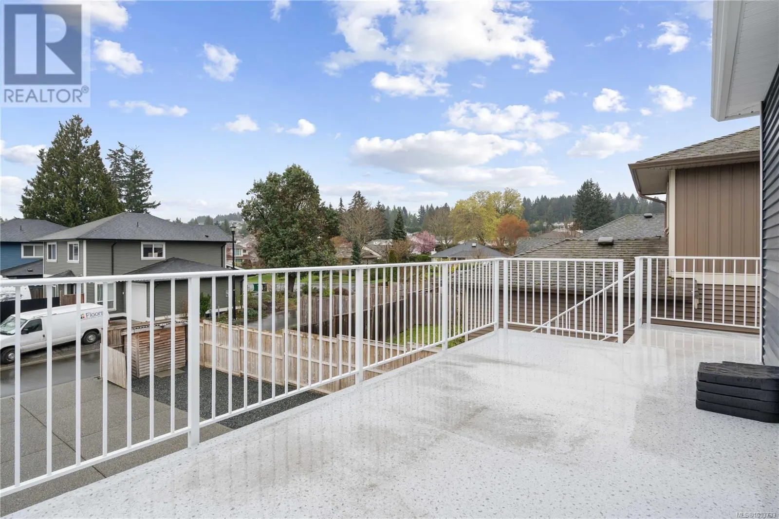 6028 Monashee Way