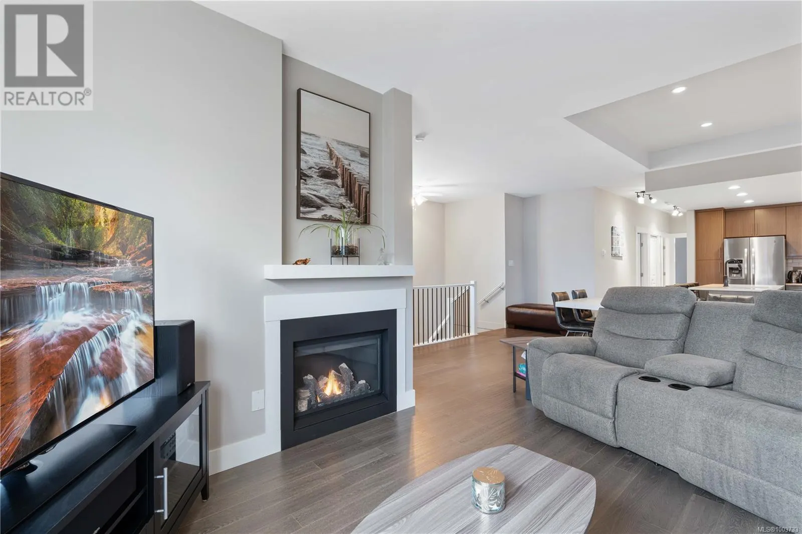 6028 Monashee Way