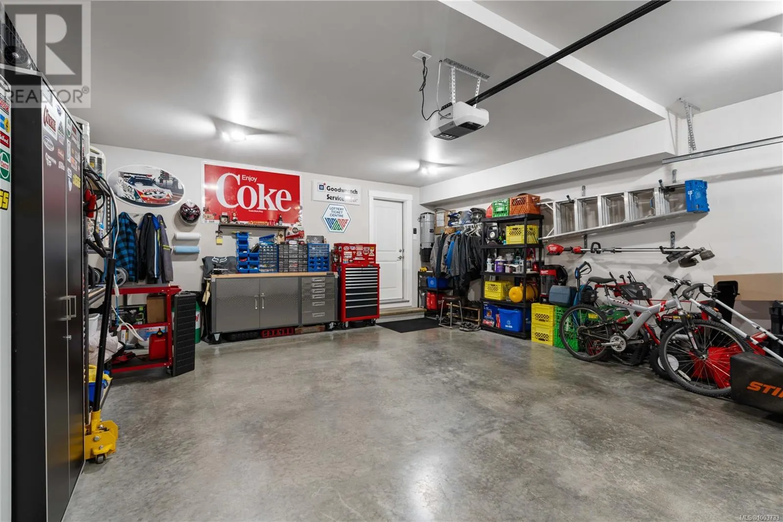 6028 Monashee Way