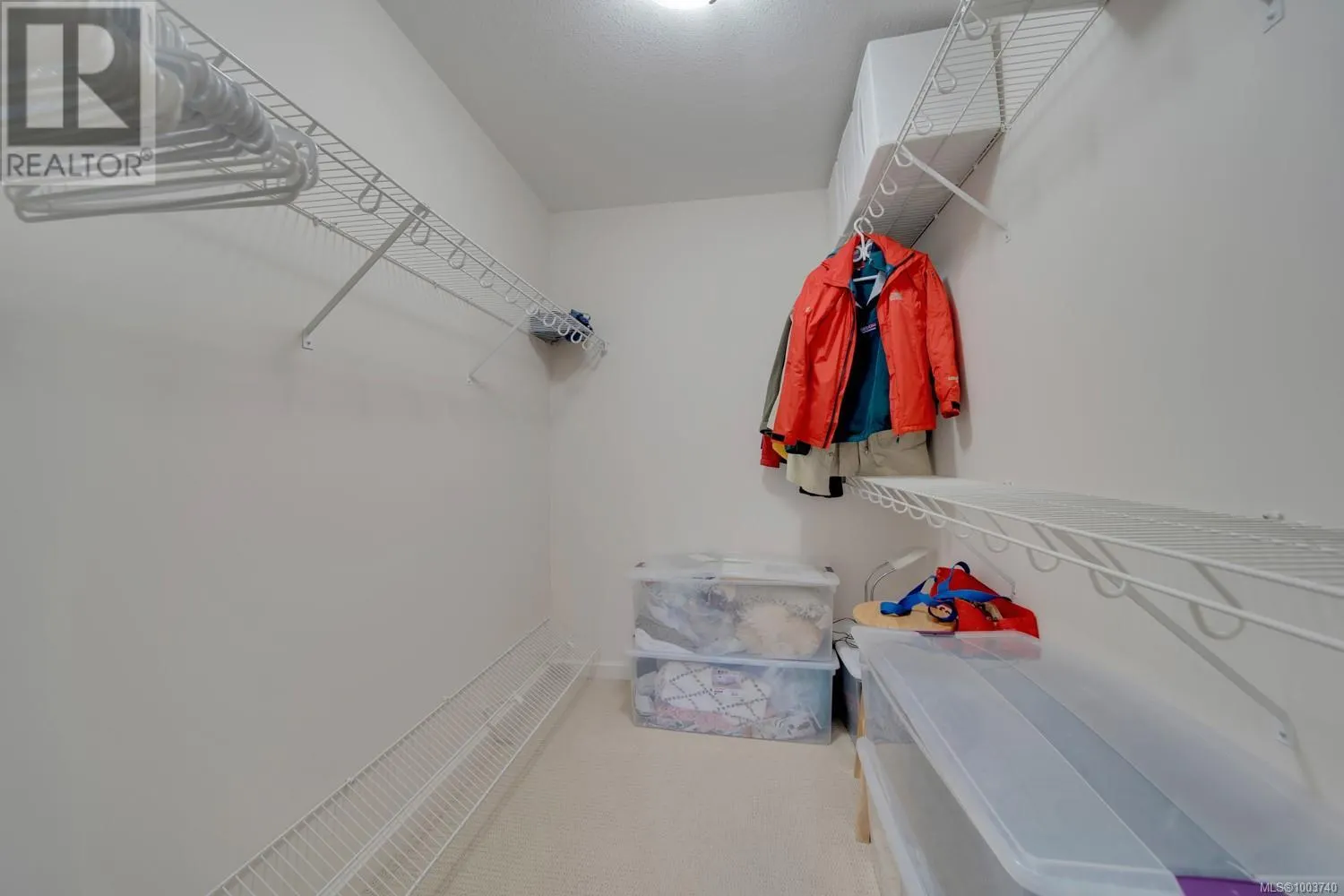 1004 38 Front St