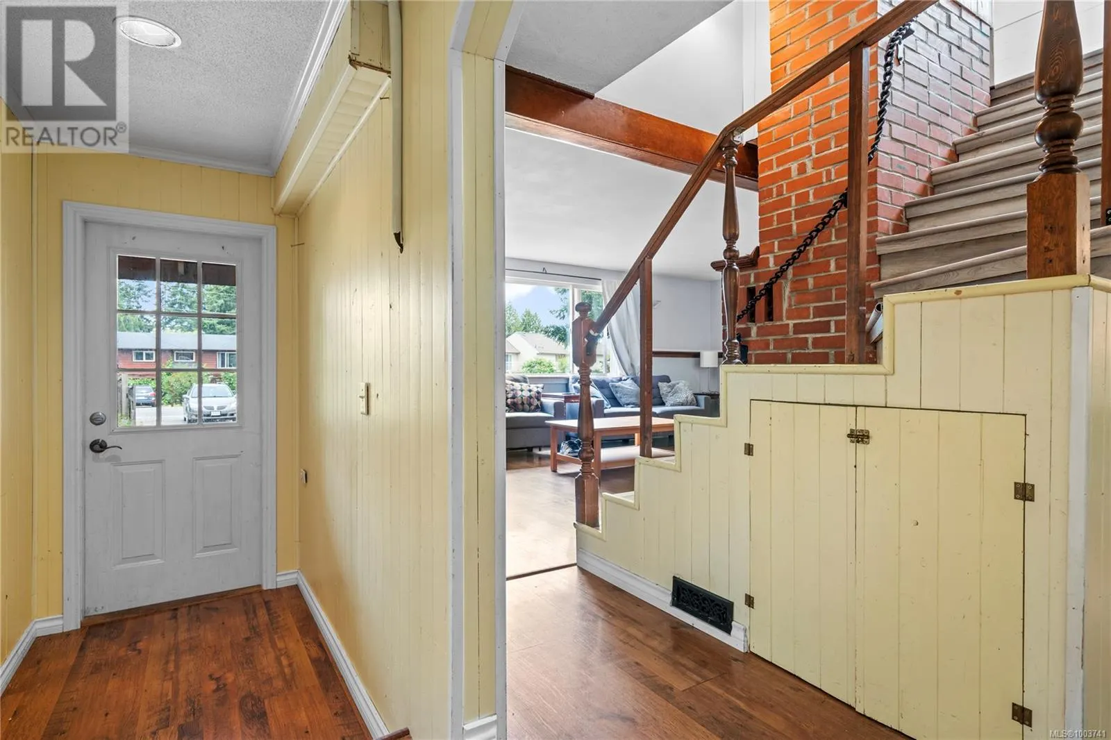170 Stanford Ave E