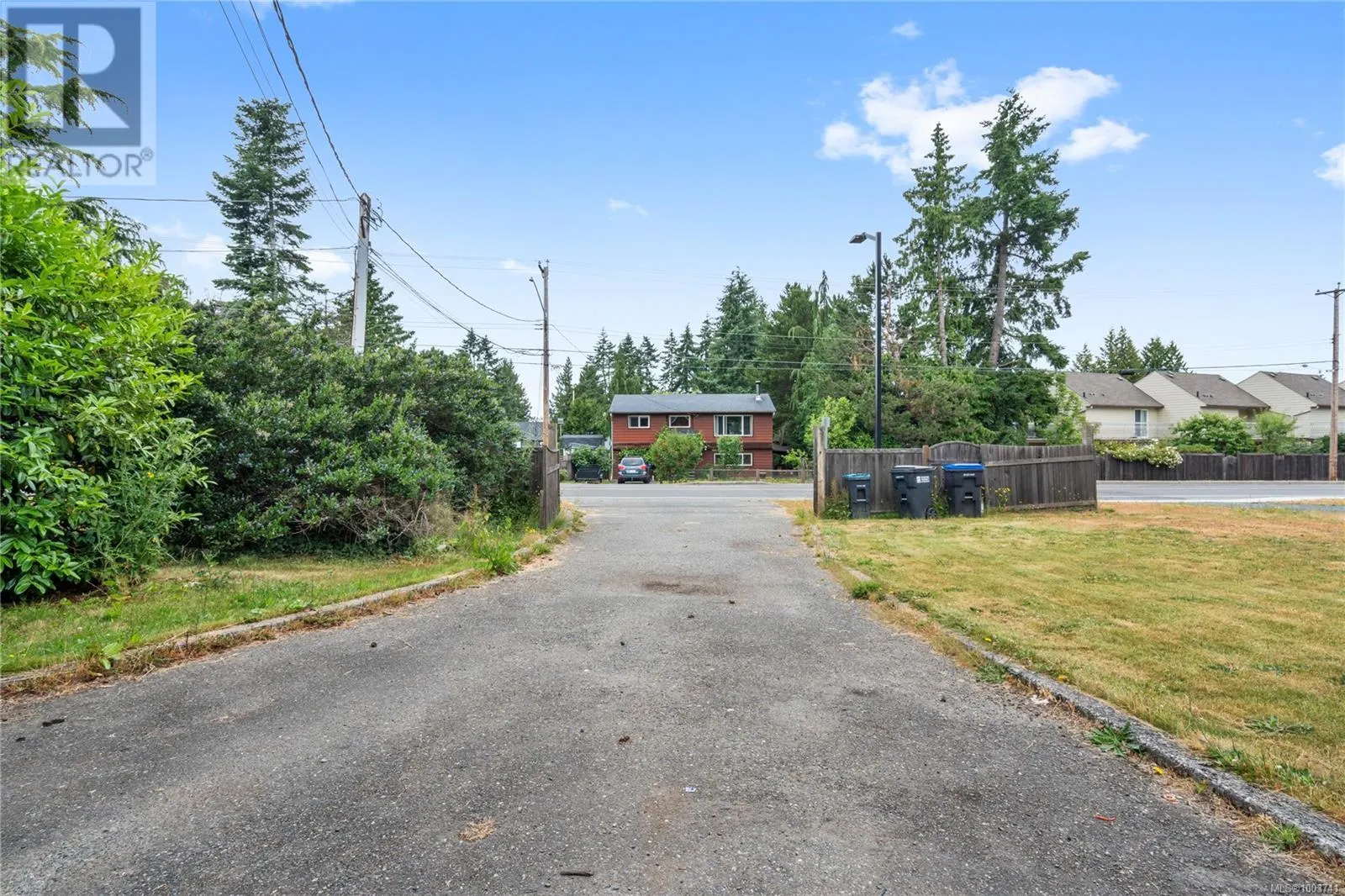 170 Stanford Ave E