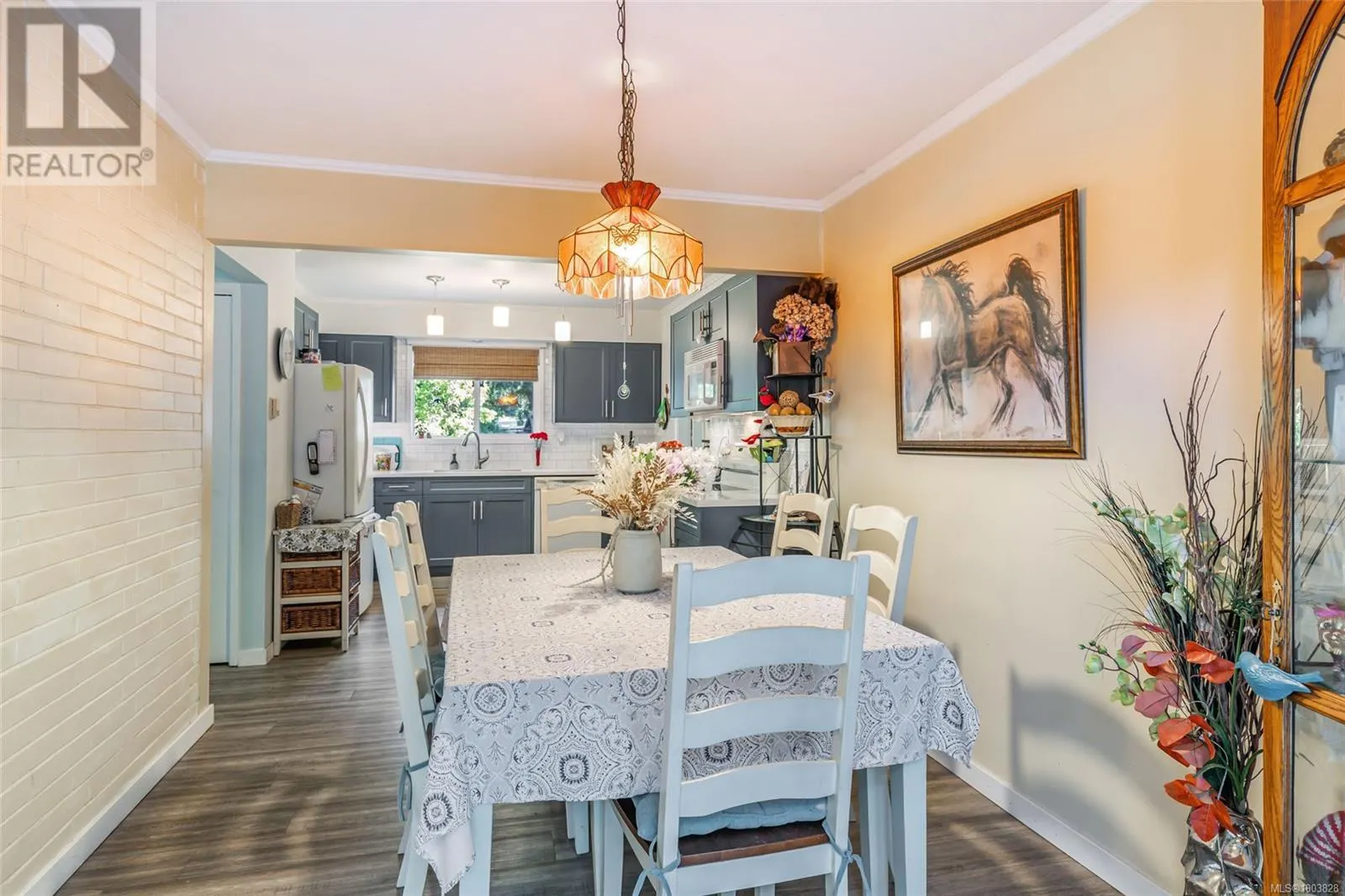 1226 Centre Rd