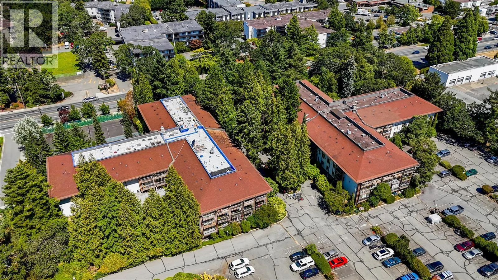 308 1009 McKenzie Ave