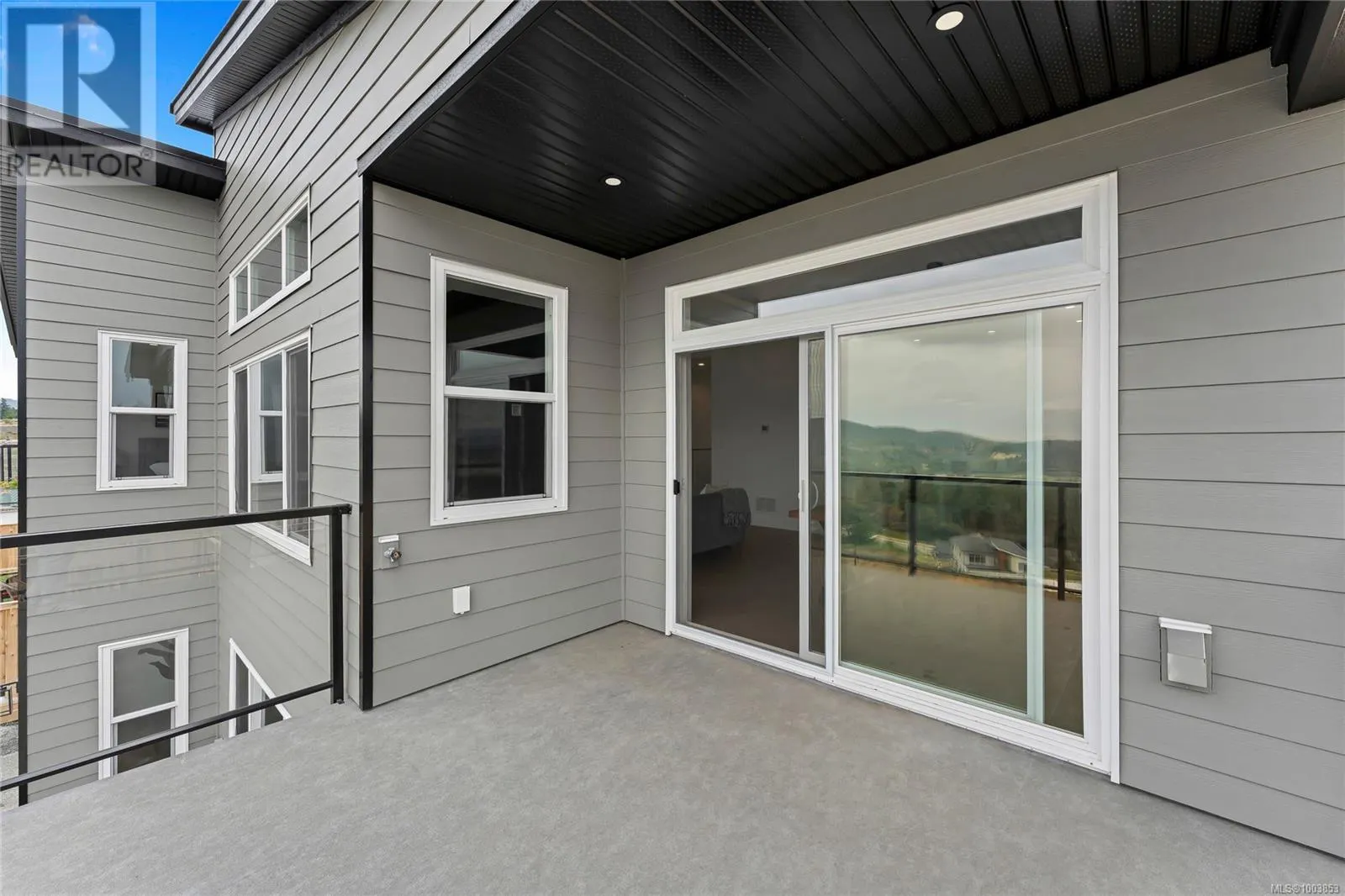 3211 Woodrush Dr