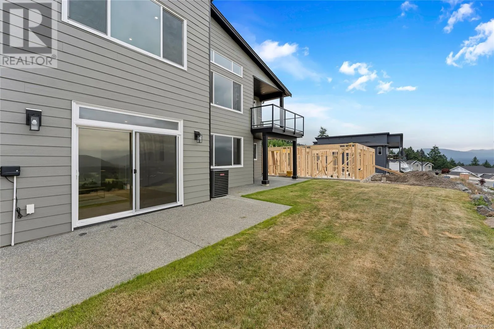 3211 Woodrush Dr