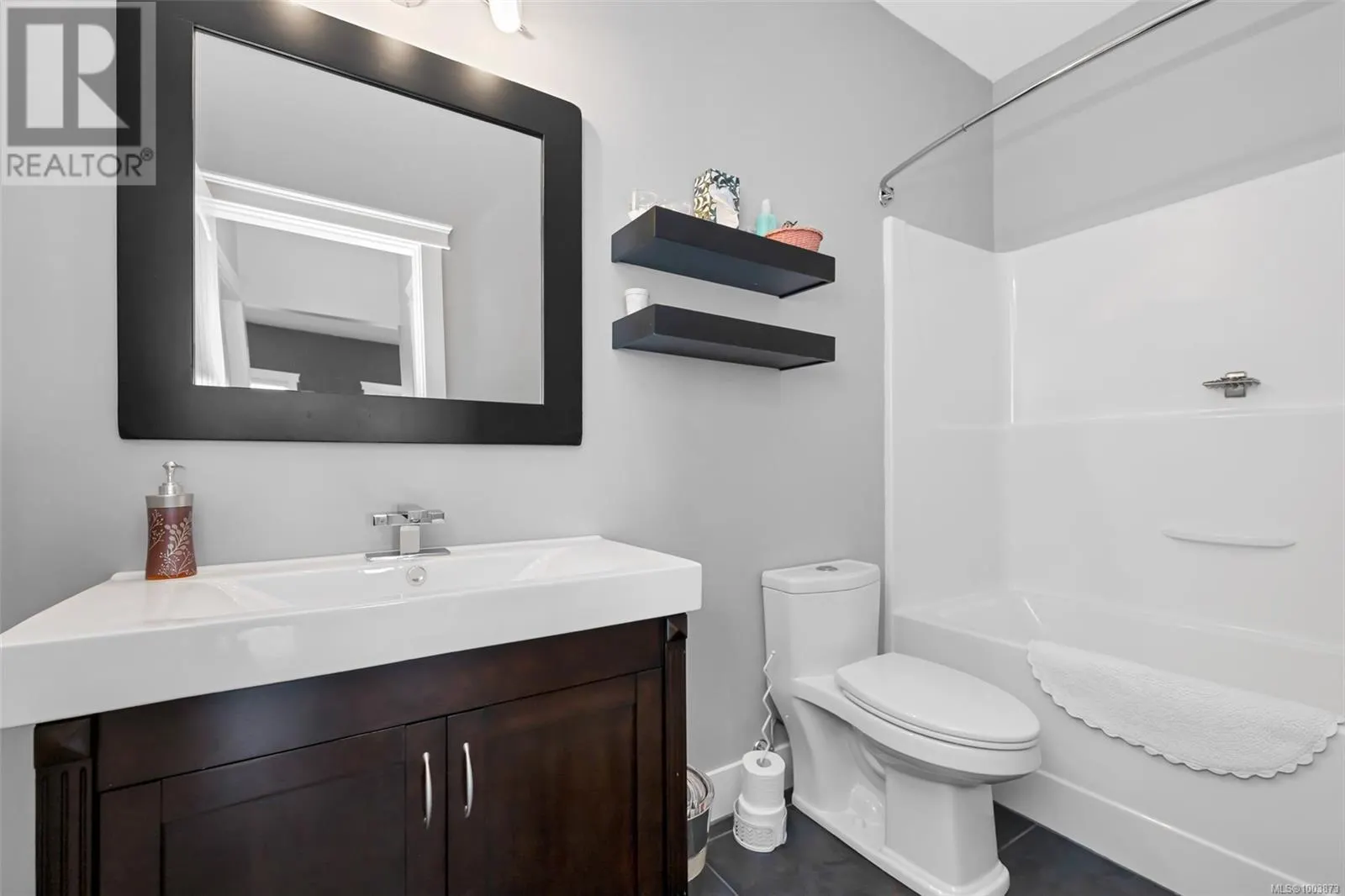 5985 Salish Rd