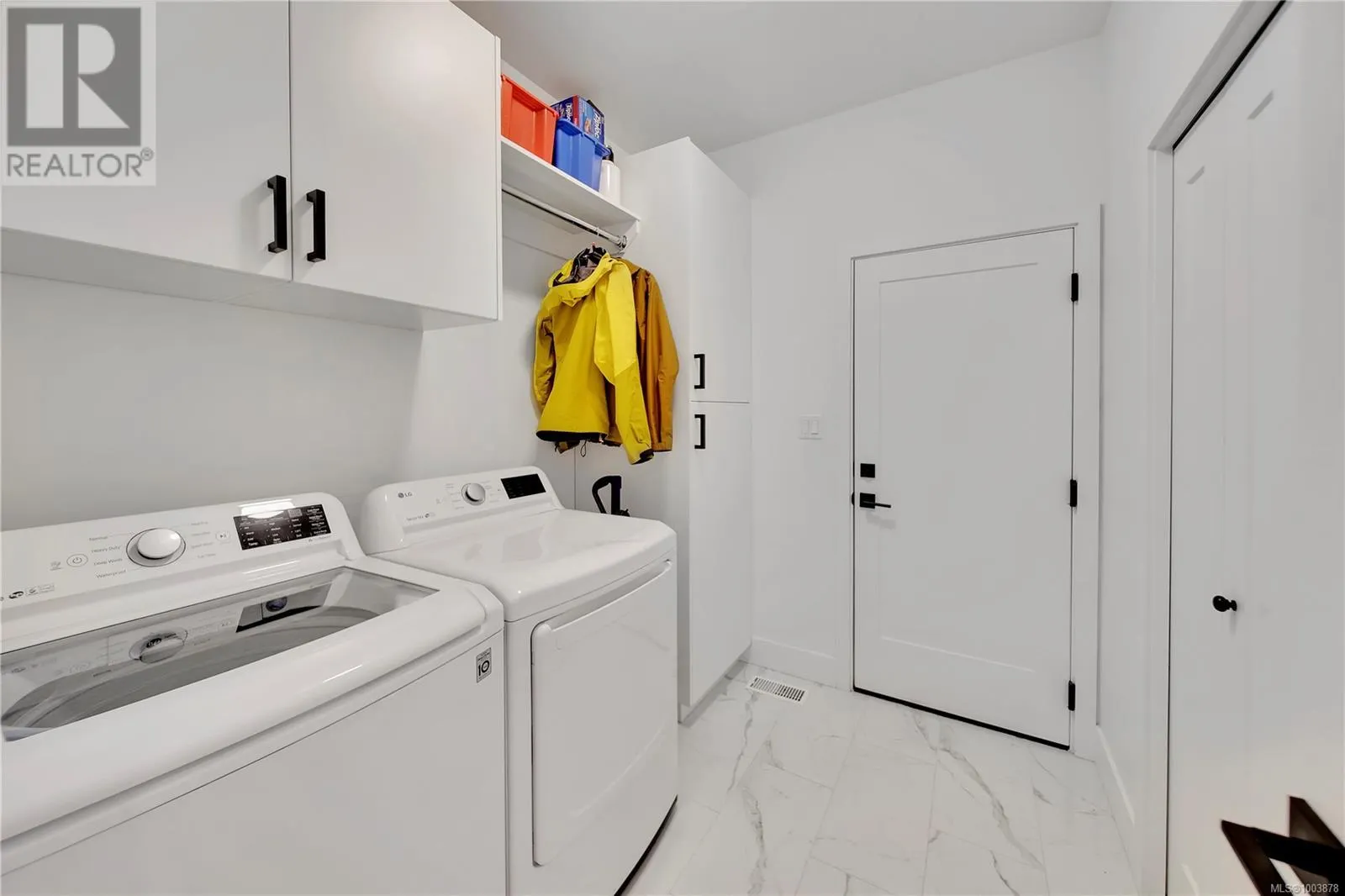 3184 Fernwood Lane