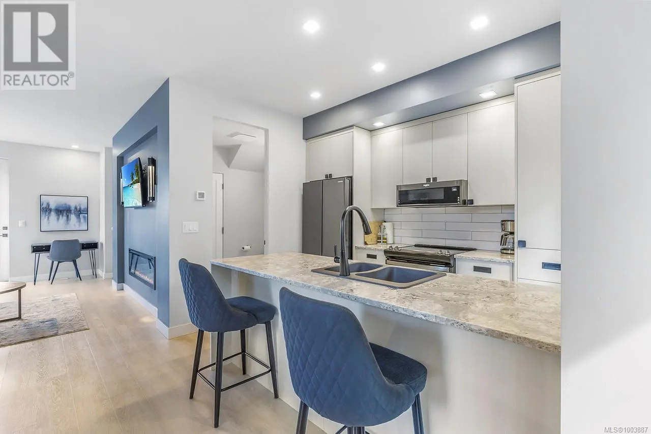 48 1175 Resort Dr
