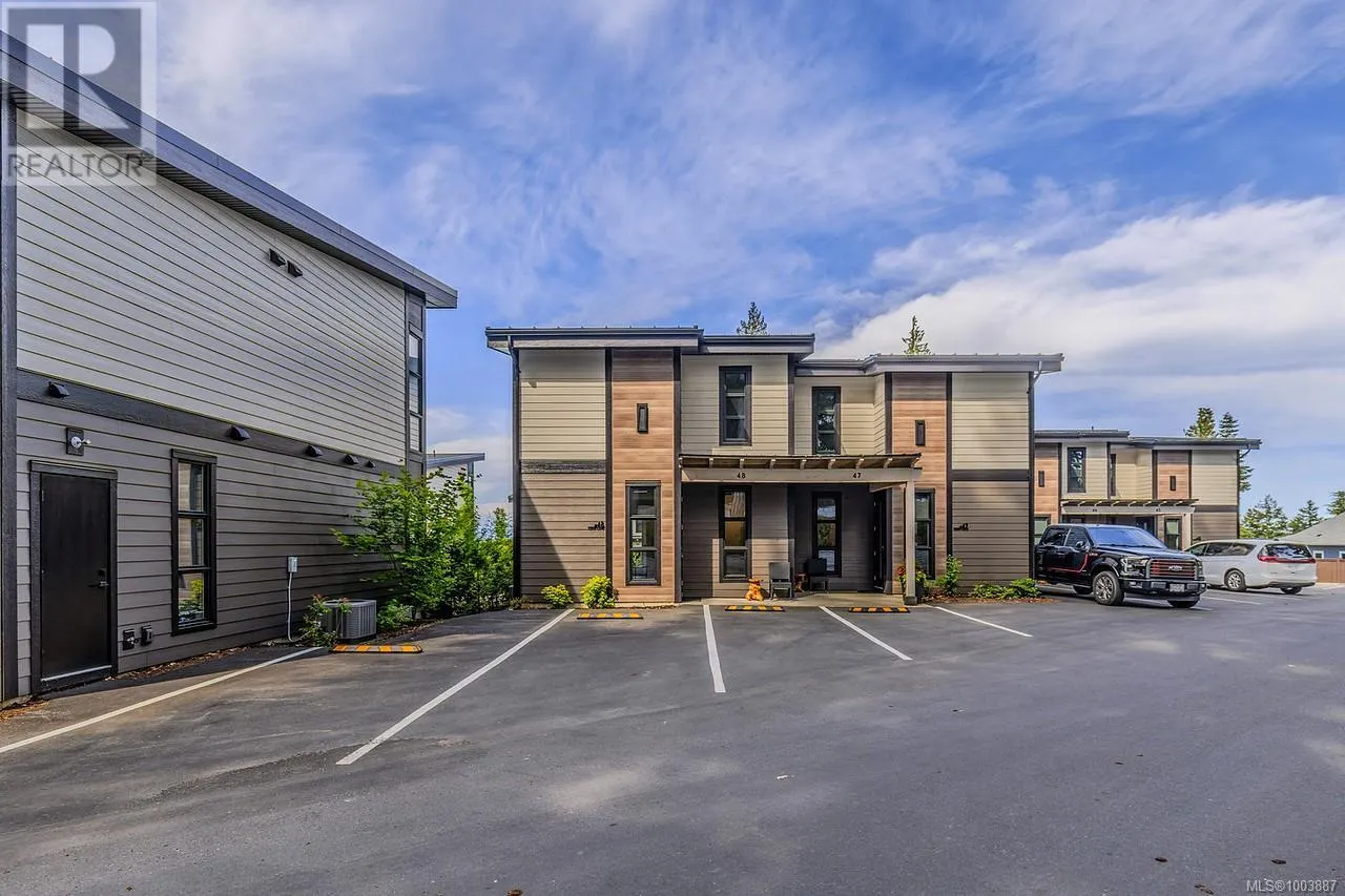 48 1175 Resort Dr