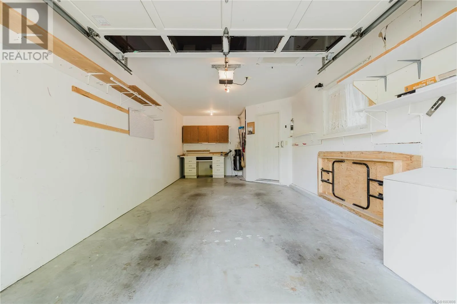 1 3049 Brittany Dr