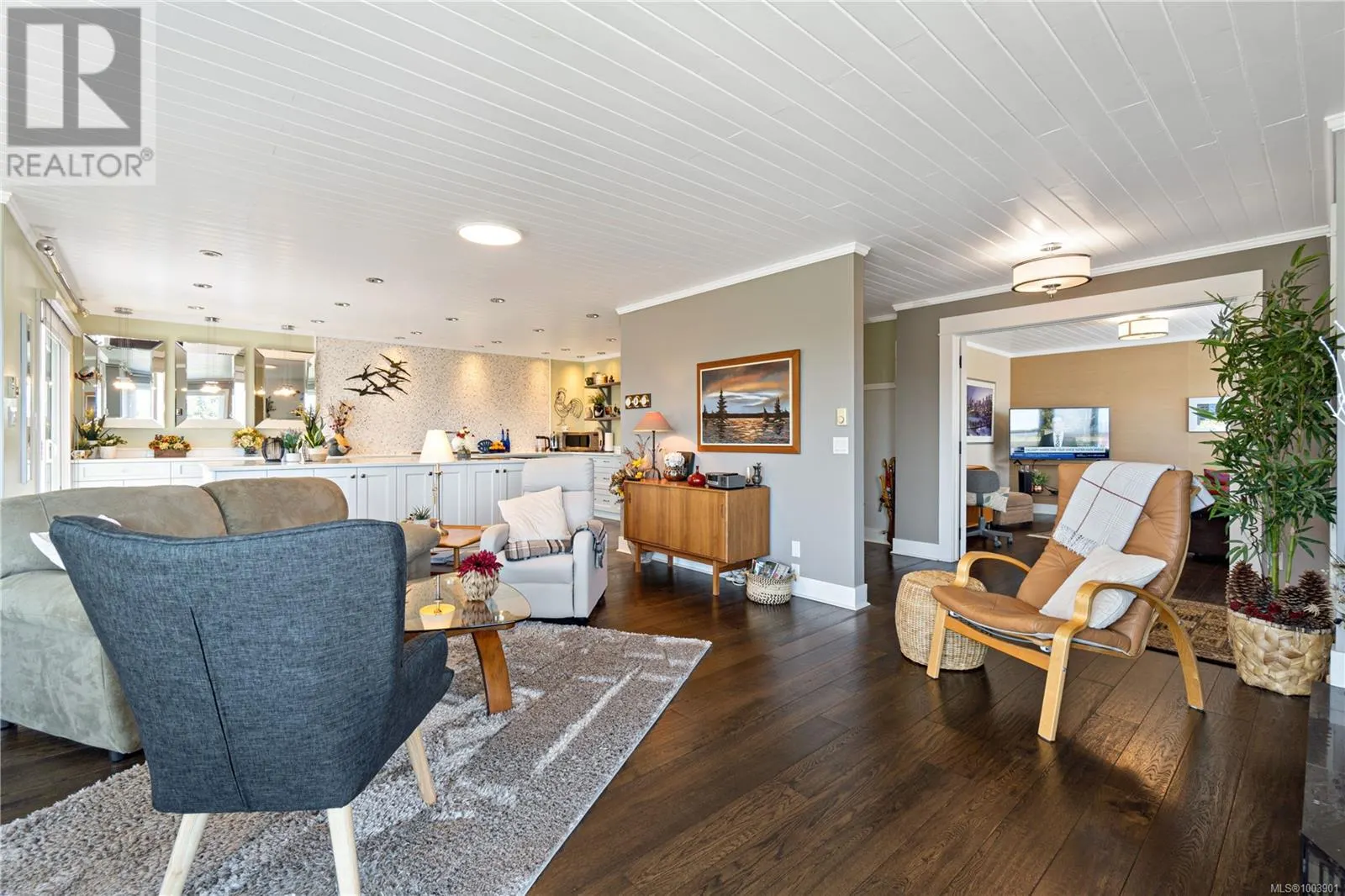 6039 Icarus Dr