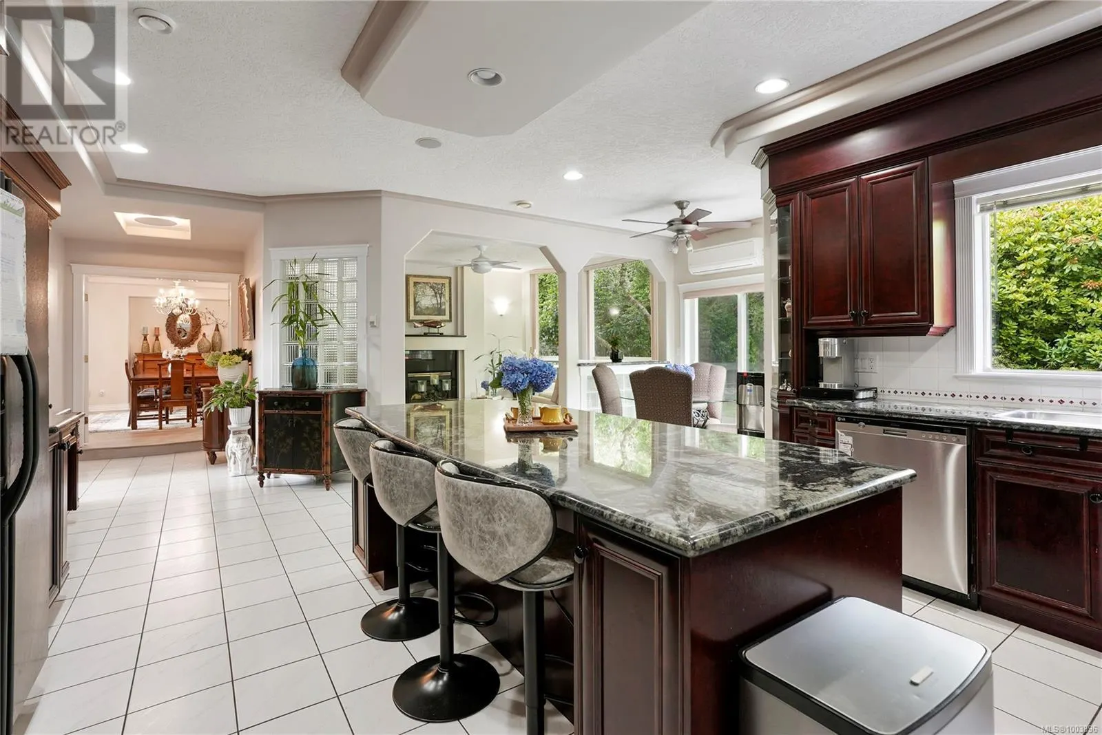4638 Boulderwood Dr