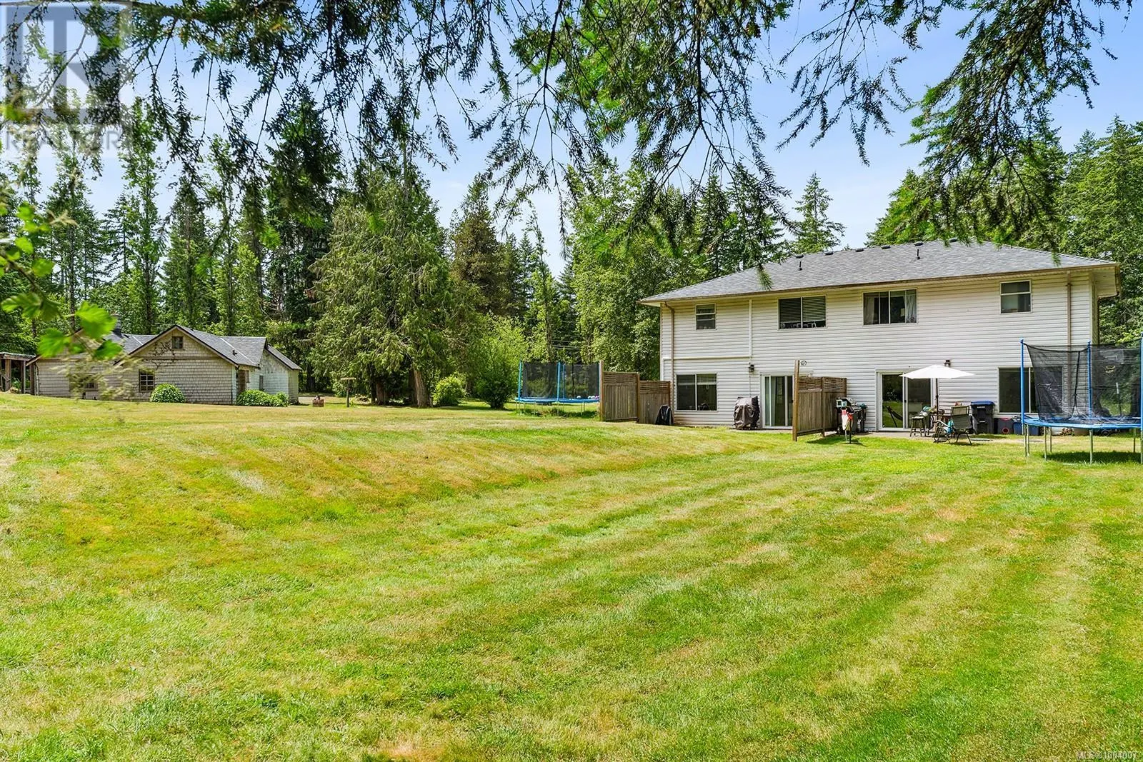 1533 Braddock Rd