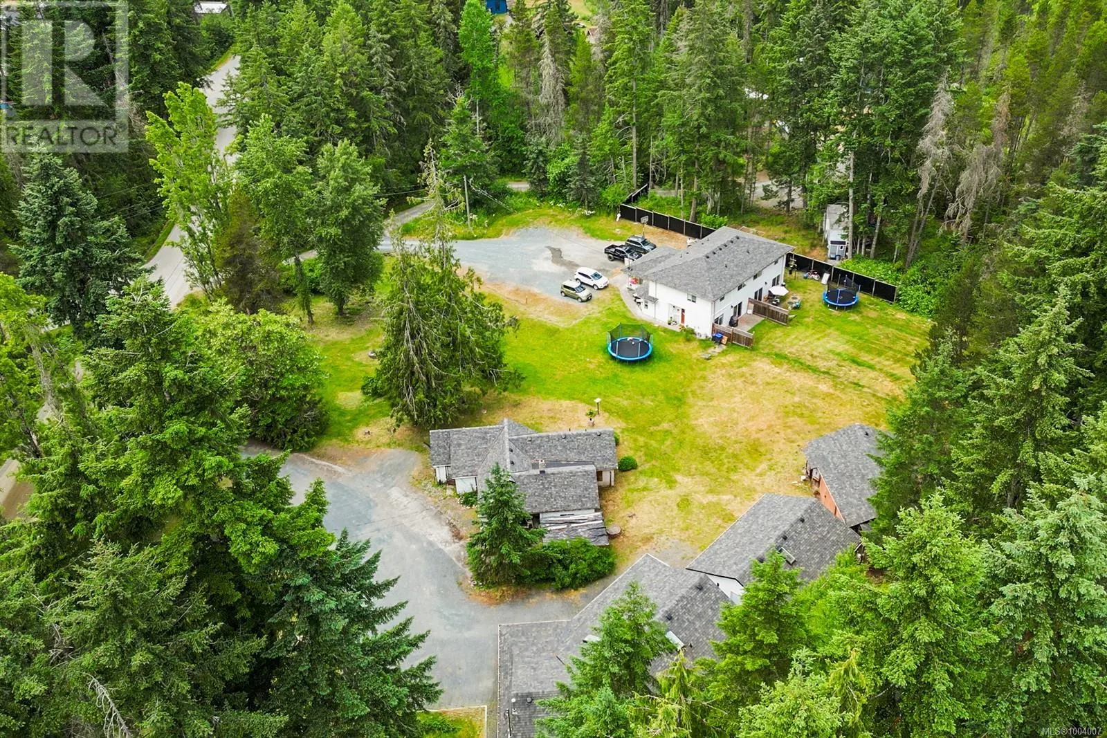 1533 Braddock Rd