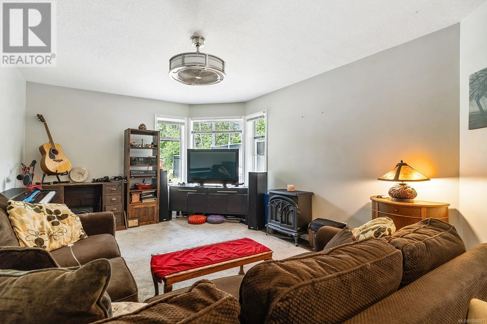 1533 Braddock Rd