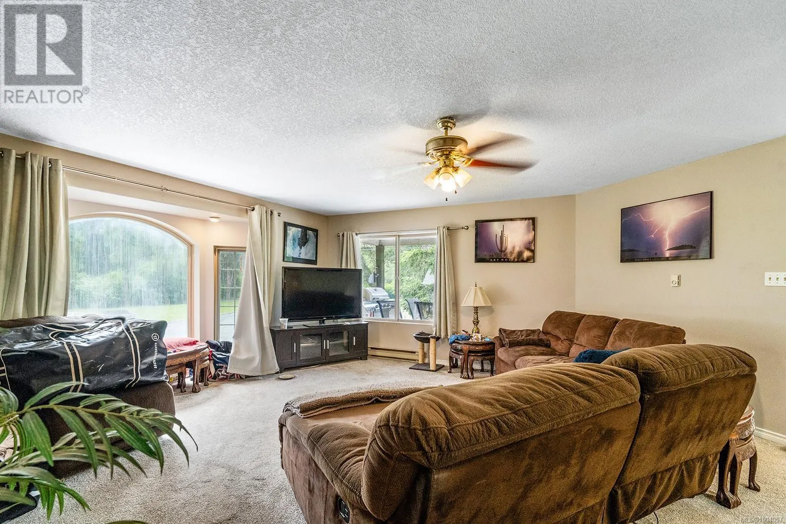 1533 Braddock Rd