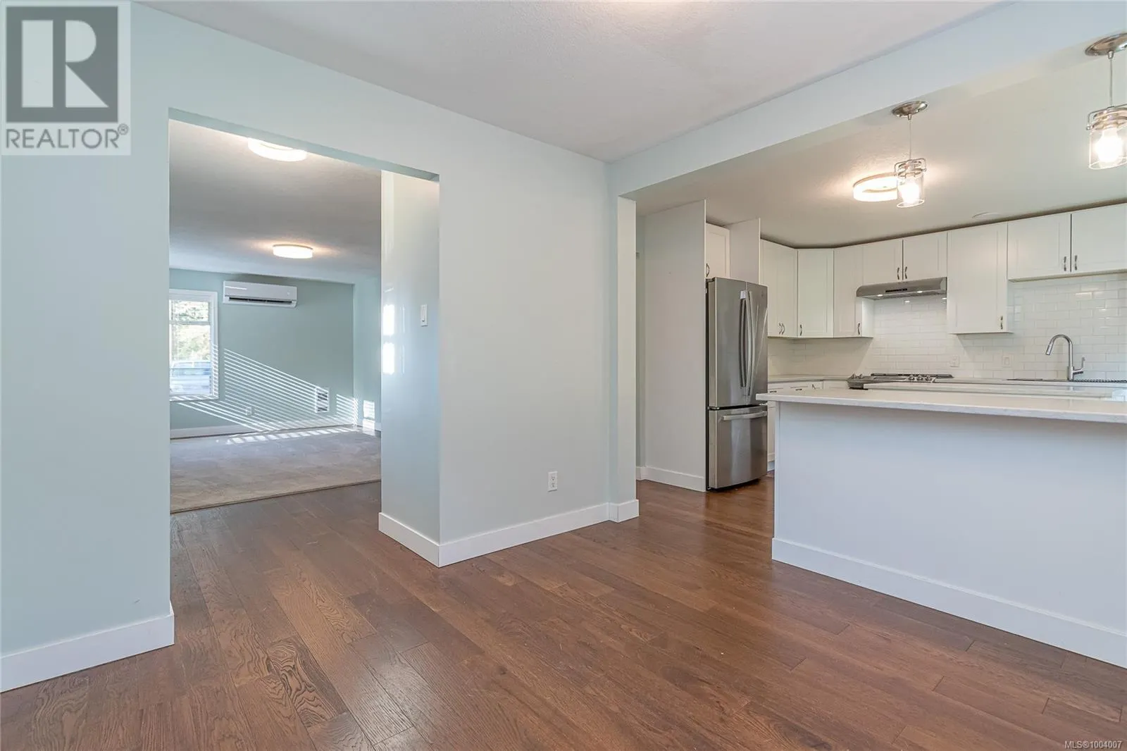 1533 Braddock Rd